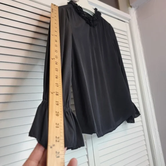 J.CREW Silk Ruffle High Neck Black Blouse Women's 6P Long Sleeves Ruffle Cuffs - Picture 10 of 11